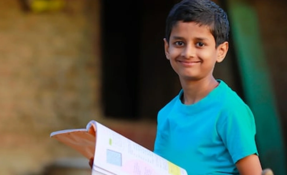 1,000 digital Laptop distributed to bridge the technology gap.